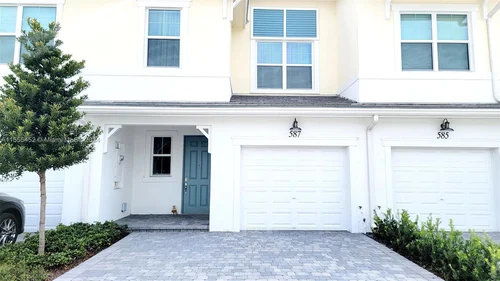 587 Sanderling Cir # 0, Deerfield Beach FL 33442