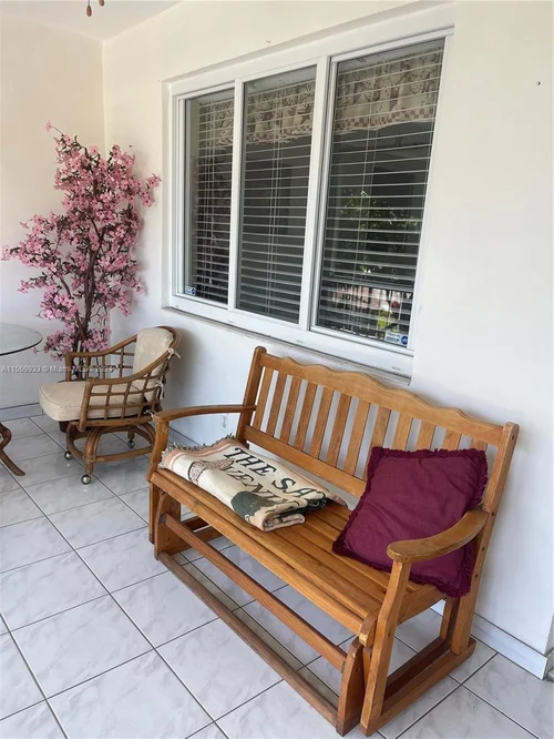 501 Blue Heron Dr # A, Hallandale Beach FL 33009