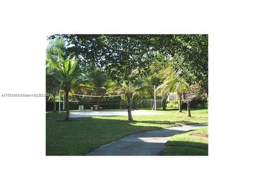 5760 Rock Island Rd # 322, Tamarac FL 33319