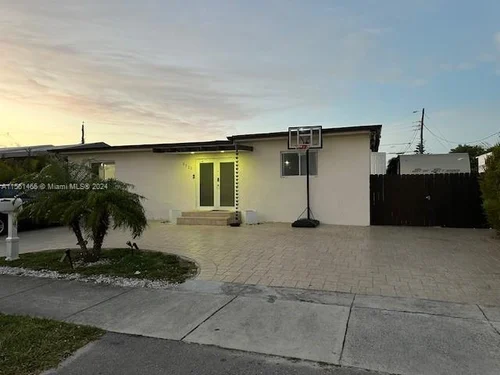 3721 NW Flagler Ter, Miami FL 33126