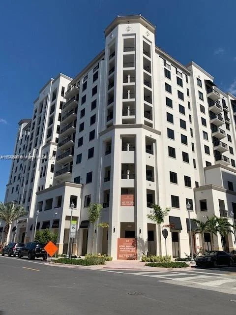 301 Altara Ave # 506, Coral Gables FL 33146