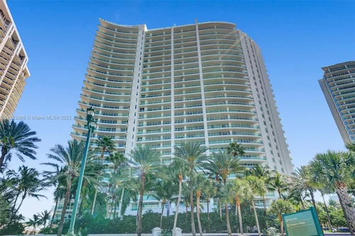 20155 NE 38th Ct
