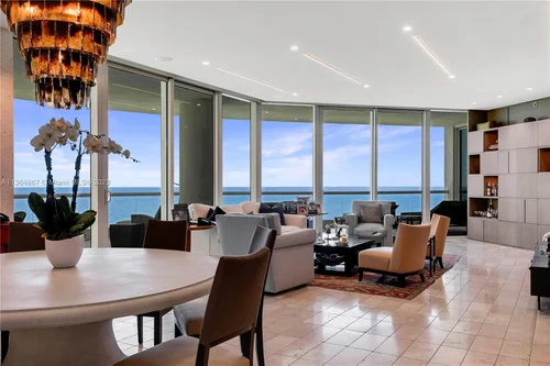 16047 Collins Ave