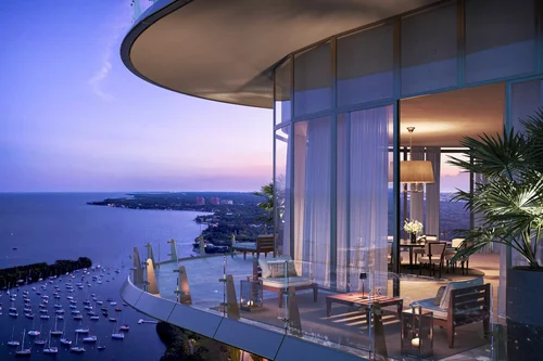 FOUR SEASONS PRIVATE RESIDENCES