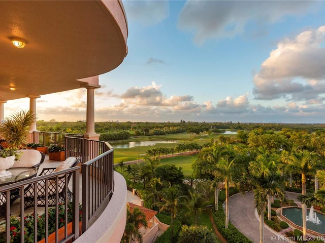 13621 Deering Bay Dr # 604, Coral Gables FL 33158