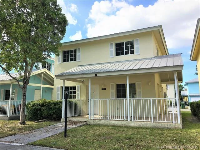 400 NW 19 Ter, Miami FL 33136