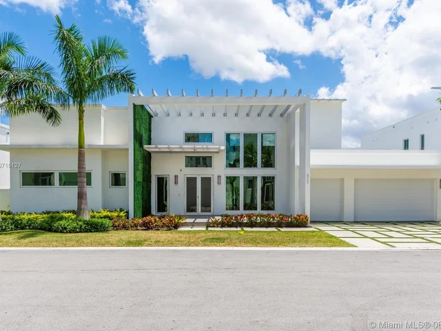 8262 NW 34th st, Doral FL 33122