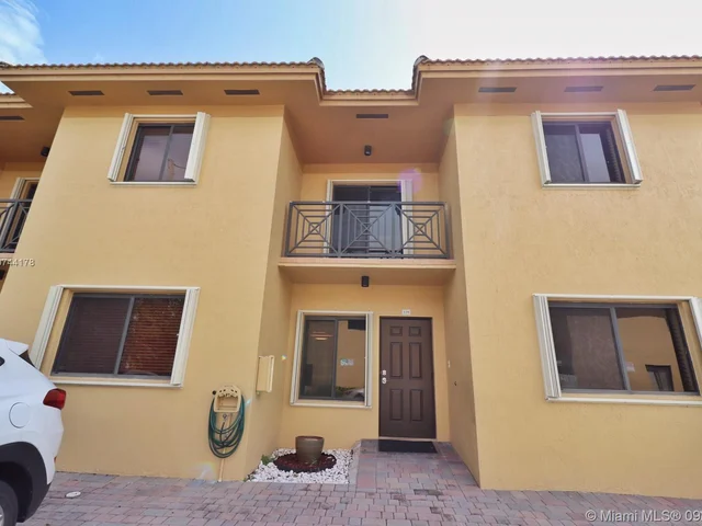 11115 W Okeechobee Rd # 129, Hialeah Gardens FL 33018