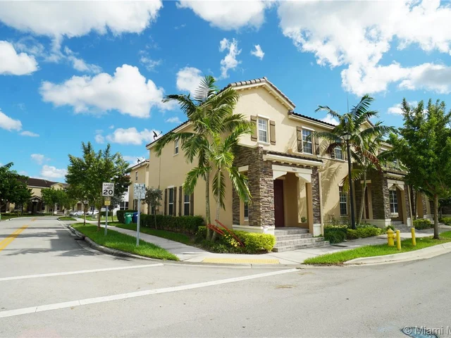 9401 SW 172nd Ave, Kendall FL 33196