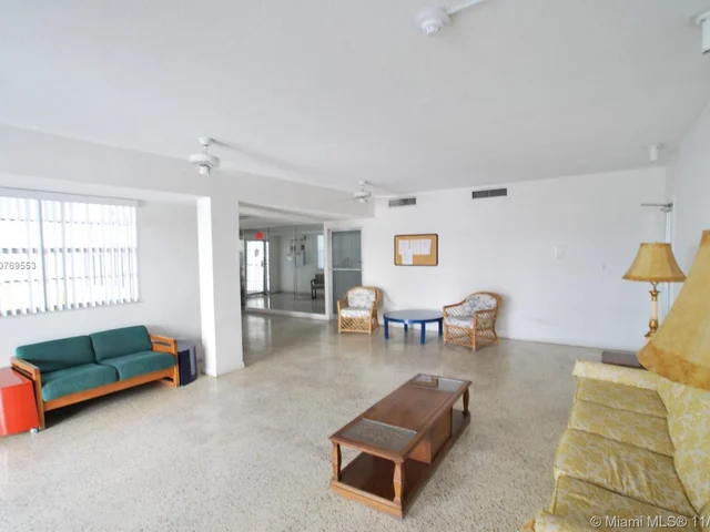 1662 Lincoln Ct # 402, Miami Beach FL 33139