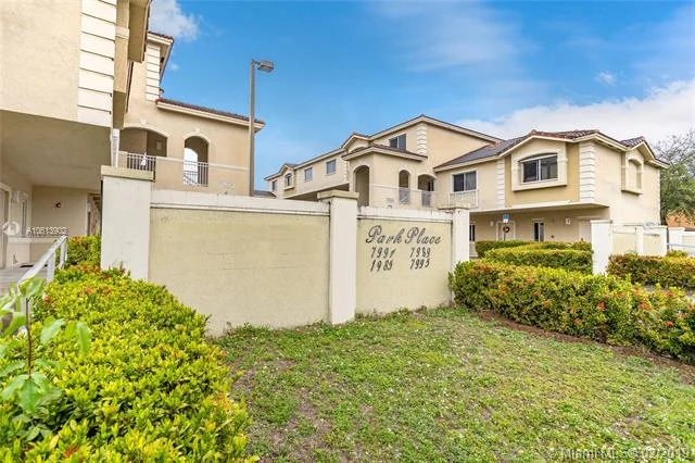 7989 NW 8th St # 109D, Miami FL 33126