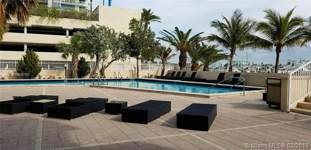 7545 E Treasure DR # 7J, North Bay Village FL 33141