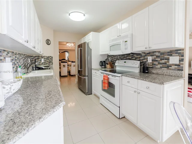 16711 COLLINS AV # 303, Sunny Isles Beach FL 33160