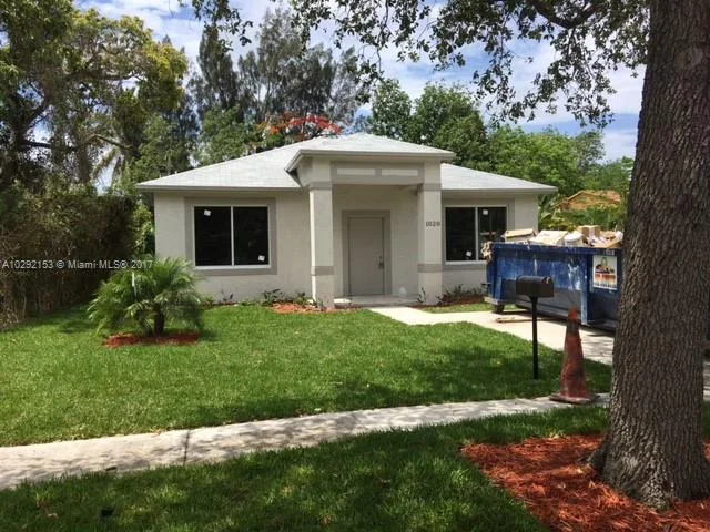 1020 NW 125th St, North Miami FL 33168