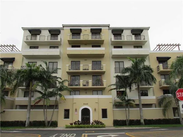 8440 SW 8th St # 209, Miami FL 33144
