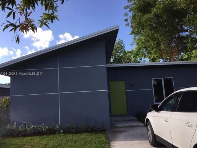 1269 NE 128TH ST, North Miami FL 33161