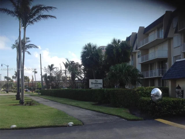 3575 S OCEAN BLVD # 109, South Palm Beach FL 33480