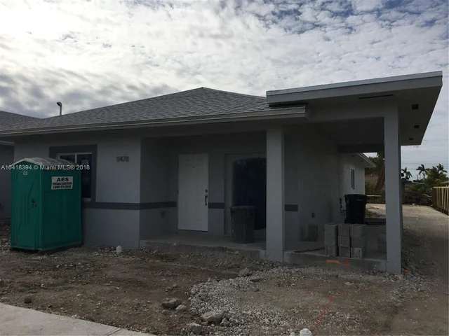 11478 SW 214th St, Miami FL 33189