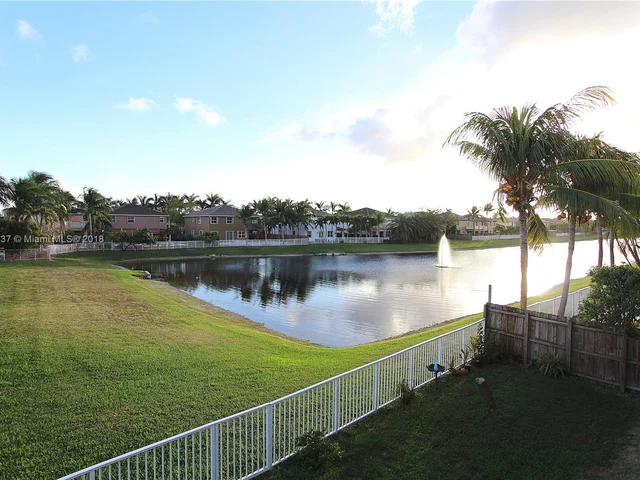 16432 SW 58 TE, Kendall FL 33193