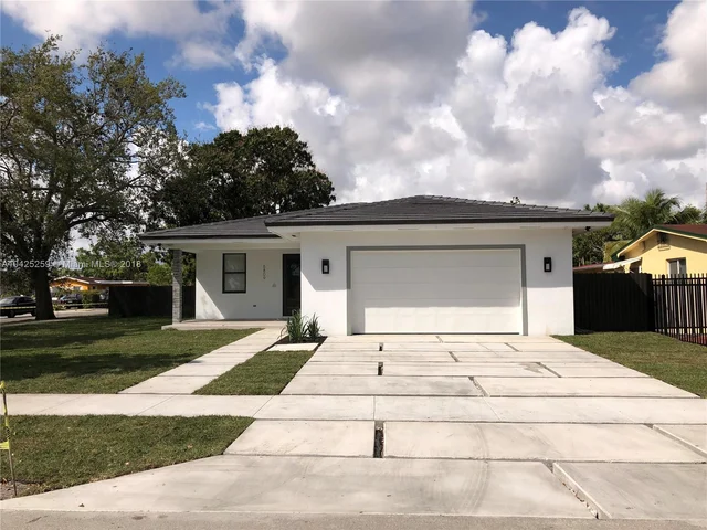 6809 SW 12th St, Miami FL 33144