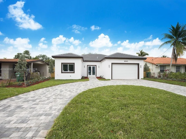 8940 SW 156th St, Palmetto Bay FL 33157
