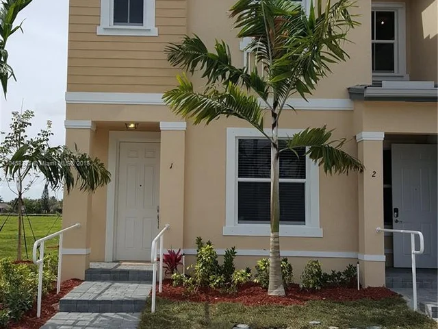 142 SE 28th Ter # 1, Homestead FL 33033