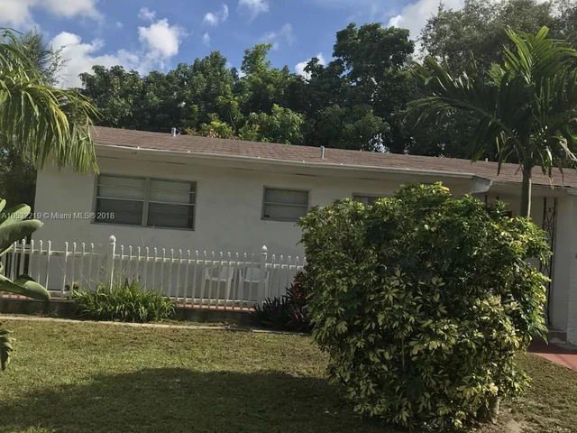 230 NE 165th St, Miami FL 33162