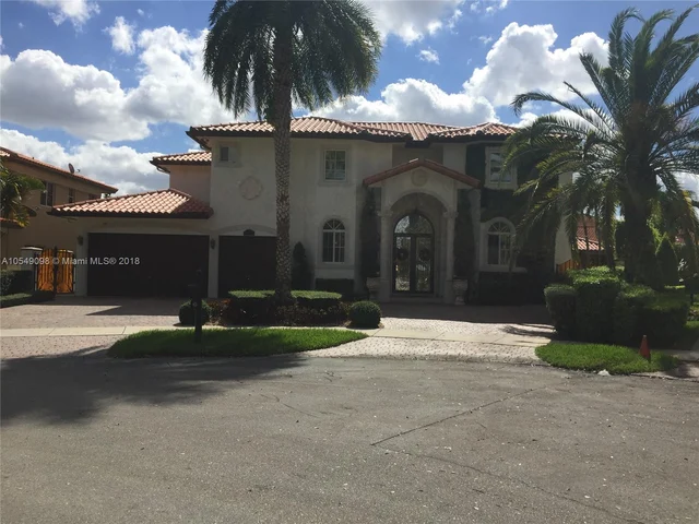 8120 NW 156 ter, Miami Lakes FL 33016