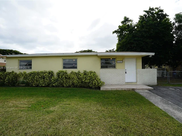 11262 SW 203rd Ter, Miami FL 33189