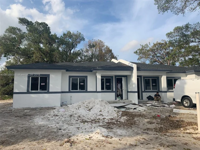 1775 NW 65th St, Miami FL 33147