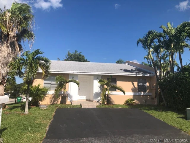 10379 SW 208 TER # 00, Miami FL 33189