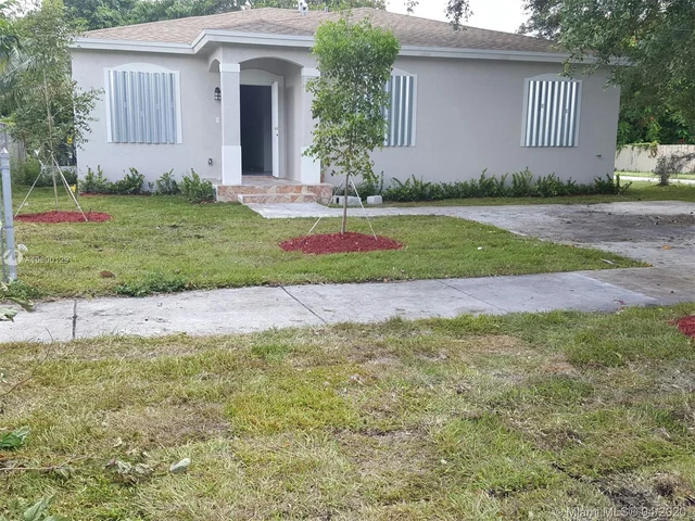 730 NW 117 ST, Miami FL 33168