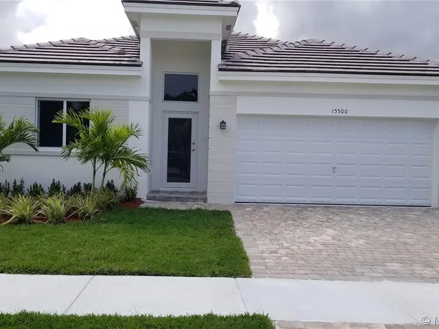 15500 SW 20th Ln, Miami FL 33185