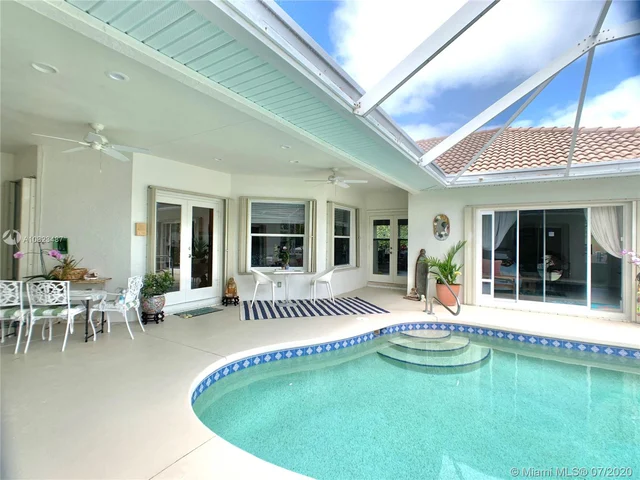 421 S Lyra Circle, Juno Beach FL 33408