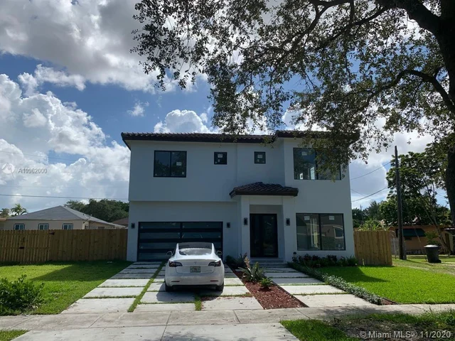 359 Pine Ct, Miami Springs FL 33166