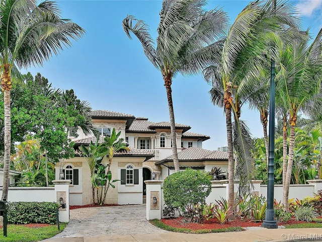 170 Ocean Boulevard, Golden Beach FL 33160