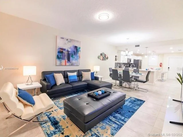 3111 Paradoux Circle # 105, Kissimmee FL 34746