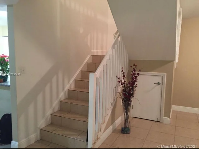 11115 W Okeechobee Rd # 184, Hialeah Gardens FL 33018