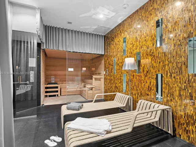 2000 Metropica Way # 201, Sunrise FL 33323