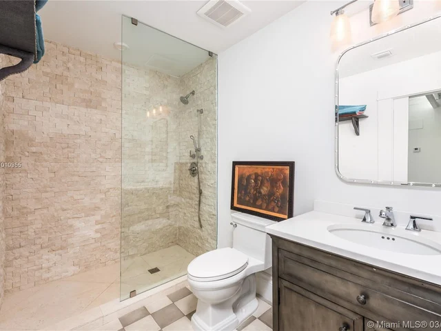 101 NE 45th St, Miami FL 33137