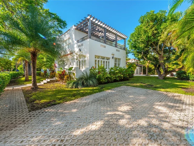 101 NE 45th St, Miami FL 33137