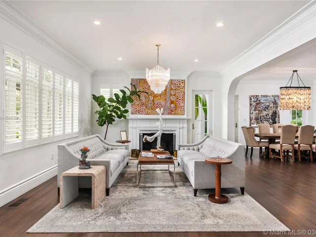 101 NE 45th St, Miami FL 33137