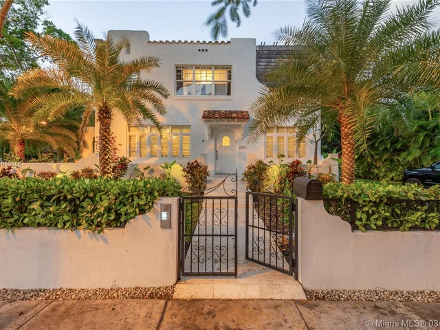 101 NE 45th St, Miami FL 33137