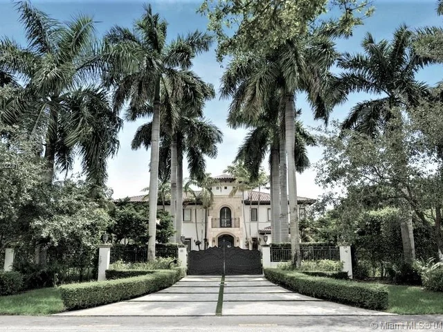 13999 Old Cutler Rd, Palmetto Bay FL 33158