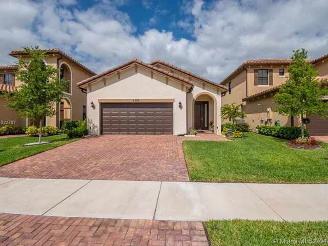 5101 NW 51st Ter, Tamarac FL 33319