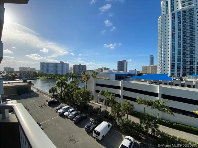 1965 S Ocean Dr # 4D, Hallandale Beach FL 33009