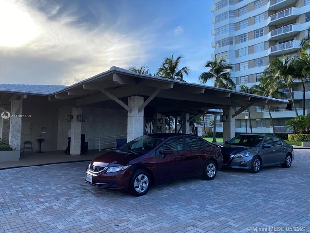 1965 S Ocean Dr # 4D, Hallandale Beach FL 33009