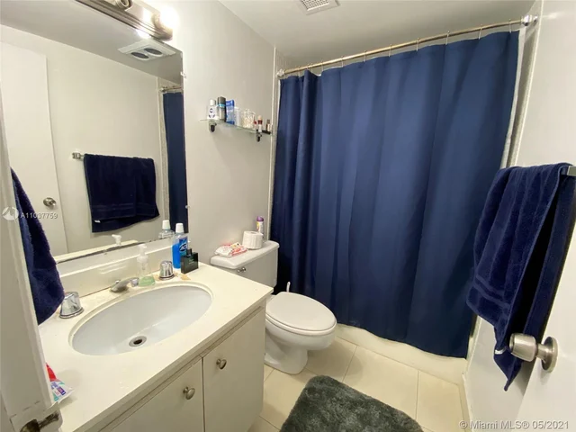 1965 S Ocean Dr # 4D, Hallandale Beach FL 33009