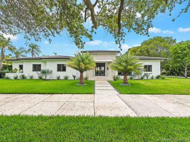 6400 Maynada St, Coral Gables FL 33146