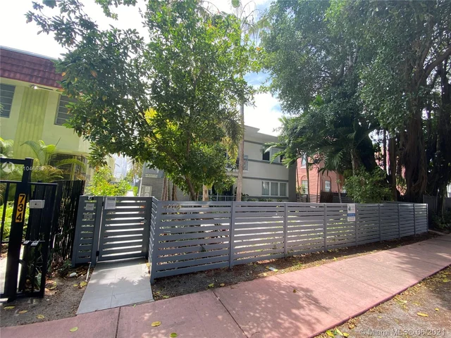 740 Meridian Ave # 17, Miami Beach FL 33139